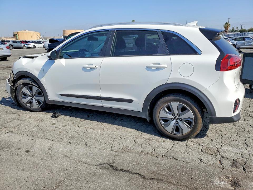 Photo 2 from auction – 2021 KIA NIRO with VIN KNDCB3LC1M5471520