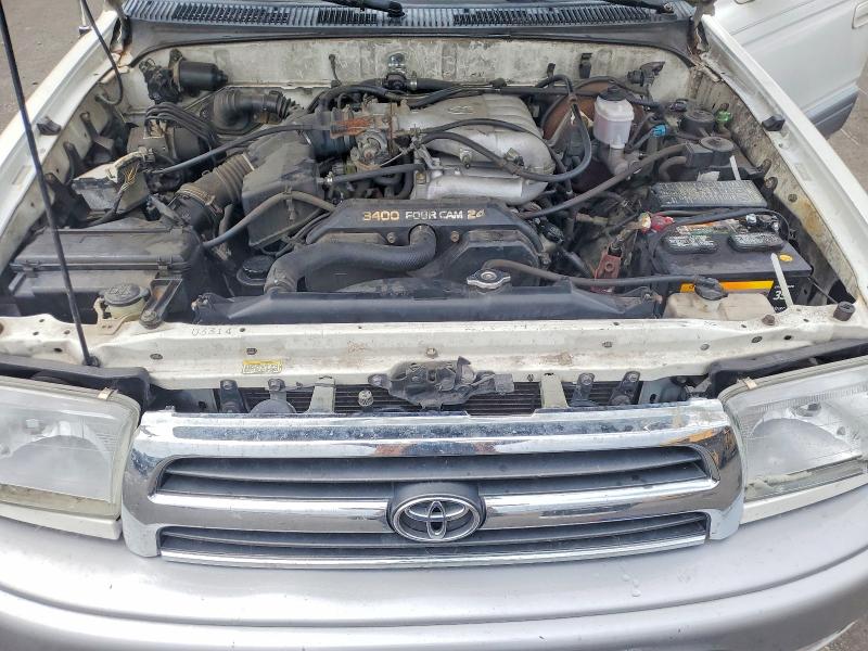 Photo 12 from auction – 1999 TOYOTA 4RUNNER with VIN JT3GN87R2X0132601