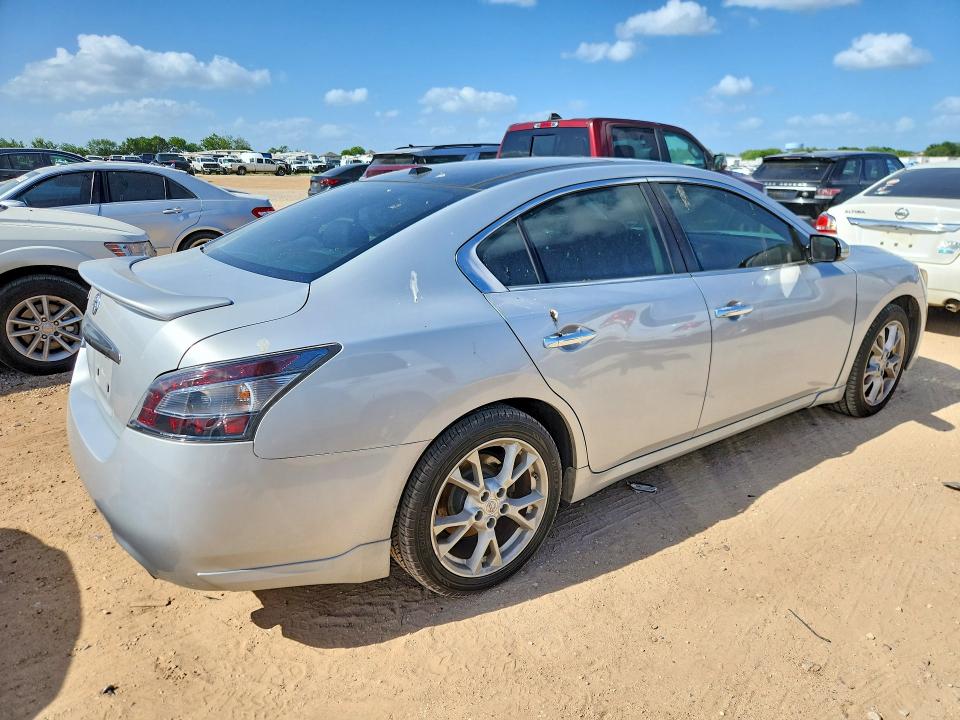 Photo 3 from auction – 2013 NISSAN MAXIMA with VIN 1N4AA5AP4DC806055