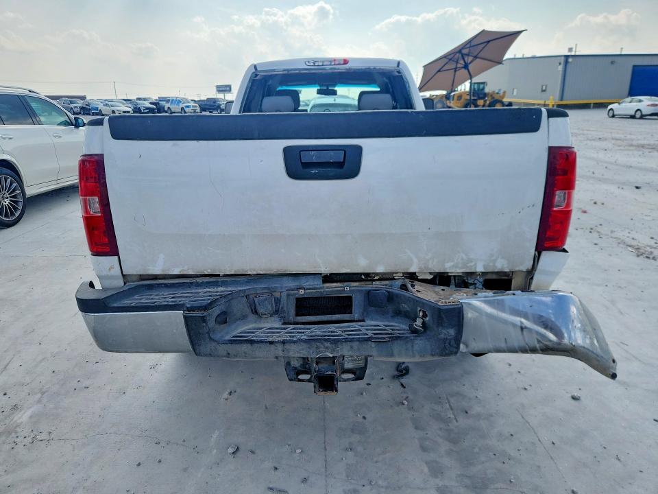 Photo 6 from auction – 2013 CHEVROLET SILVERADO with VIN 1GC2KVCG6DZ352560
