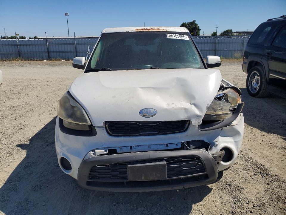 Photo 5 from auction – 2013 KIA SOUL with VIN KNDJT2A61D7510784