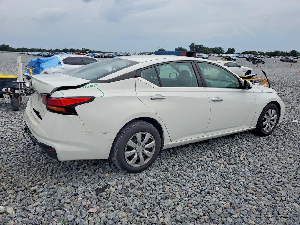 Photo 3 from auction – 2023 NISSAN ALTIMA with VIN 1N4BL4BV2PN315594