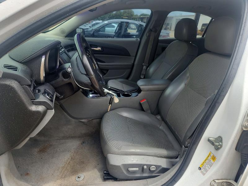 Photo 7 from auction – 2015 CHEVROLET MALIBU with VIN 1G11D5SL1FU114709