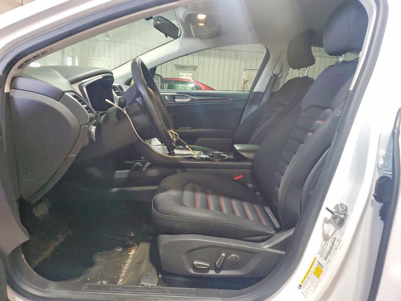 Photo 7 from auction – 2015 FORD FUSION with VIN 3FA6P0LU2FR186532