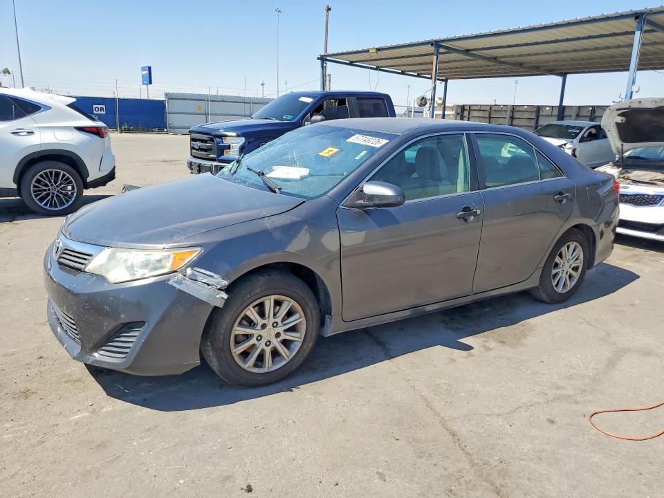 Photo 1 from auction – 2013 TOYOTA CAMRY STD/LE/XLE/SE with VIN 4T1BF1FK3DU721364
