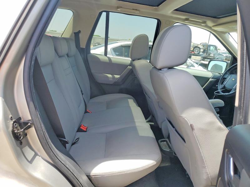 Photo 11 from auction – 2010 LAND ROVER LR2 with VIN SALFT2BN0AH172627
