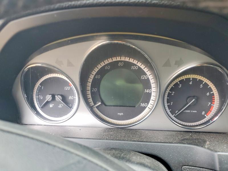 Photo 9 from auction – 2011 MERCEDES-BENZ C with VIN WDDGF8BBXBR157887