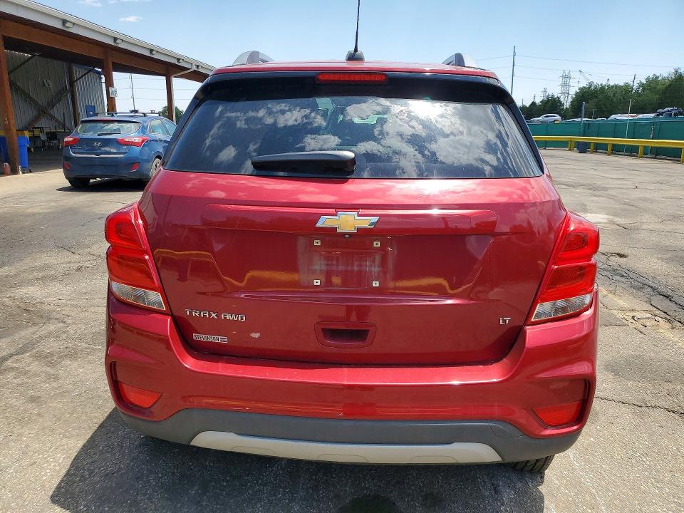 Photo 6 from auction – 2018 CHEVROLET TRAX with VIN 3GNCJPSB2JL212590
