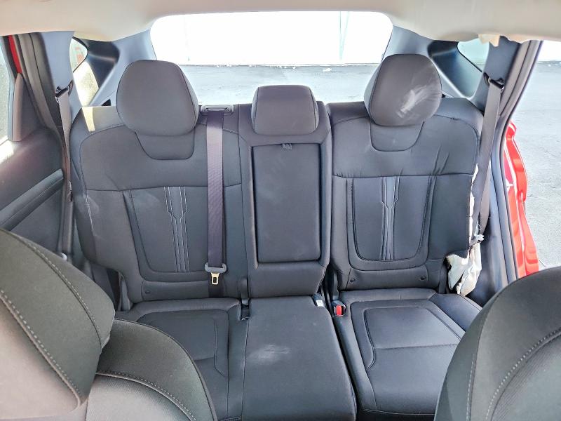 Photo 10 from auction – 2026 HYUNDAI TUCSON with VIN 5NMJB3DE9TH674822