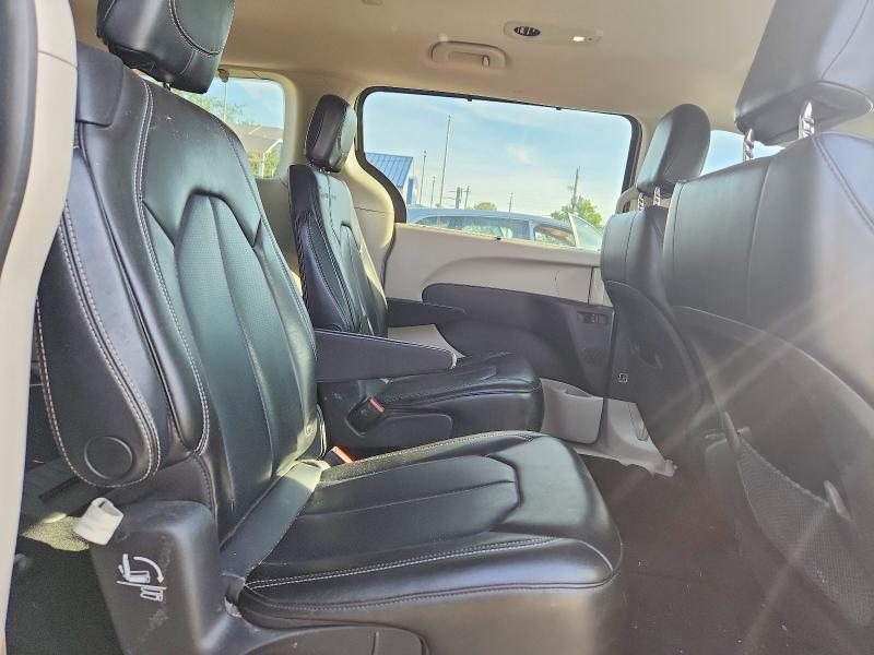 Photo 11 from auction – 2021 CHRYSLER VOYAGER with VIN 2C4RC1DG5MR543545