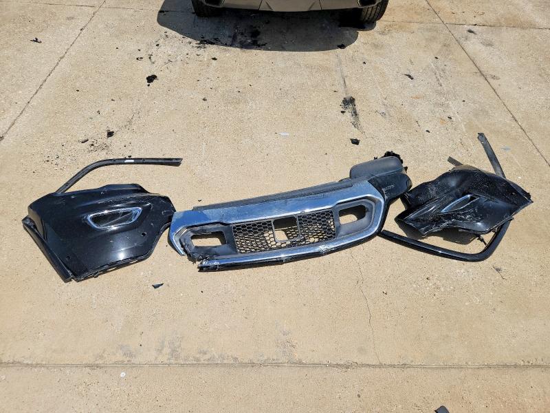 Photo 13 from auction – 2019 CHEVROLET BLAZER with VIN 3GNKBKRS6KS689533