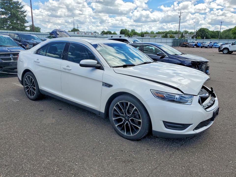 Photo 4 from auction – 2017 FORD TAURUS with VIN 1FAHP2E88HG126012