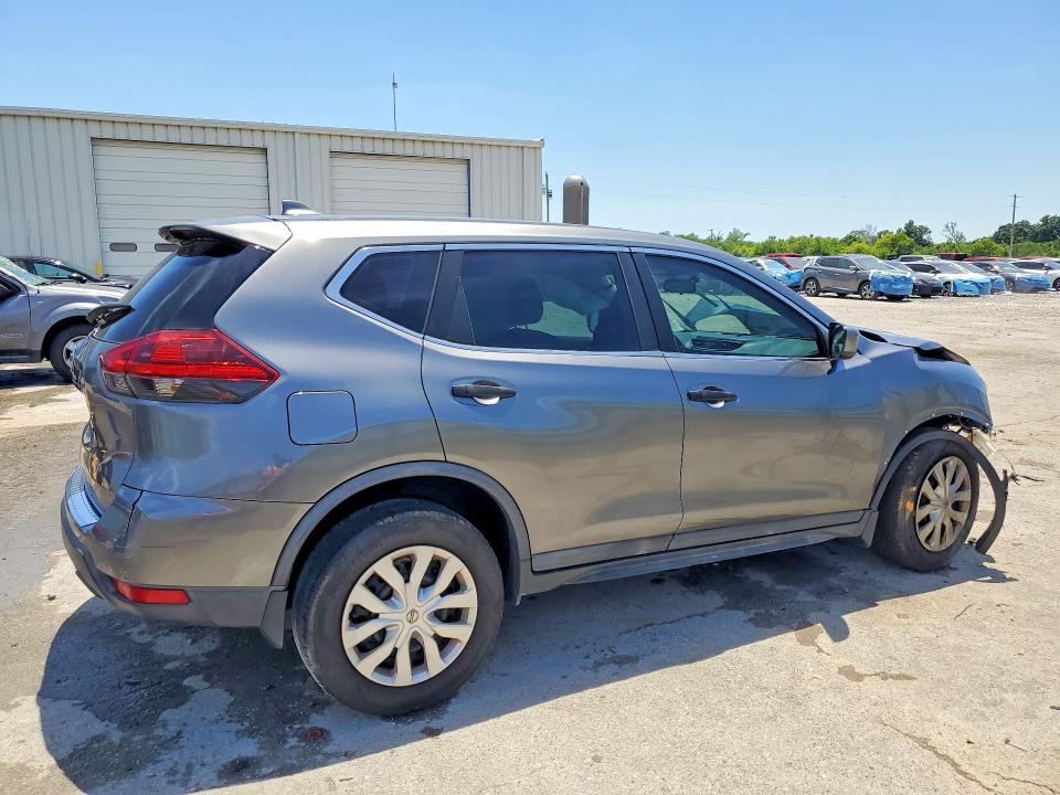Photo 3 from auction – 2018 NISSAN ROGUE with VIN KNMAT2MT0JP549038