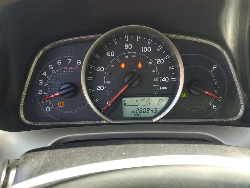 Photo 9 from auction – 2014 TOYOTA RAV4 with VIN JTMZFREV6EJ015036