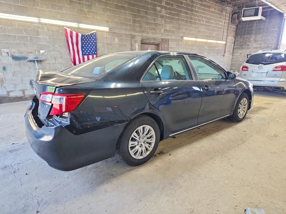 Photo 3 from auction – 2012 TOYOTA CAMRY with VIN 4T1BF1FK3CU139425