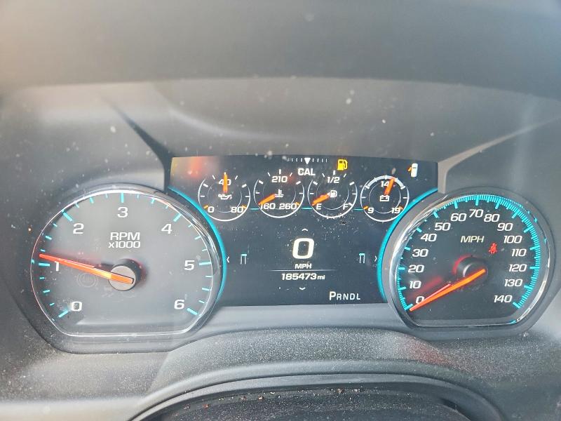 Photo 9 from auction – 2017 CHEVROLET TAHOE with VIN 1GNSCBKC1HR391824