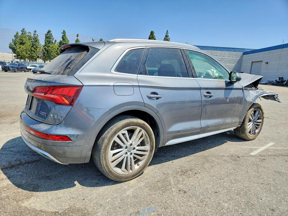 Photo 3 from auction – 2018 AUDI Q5 with VIN WA1CNAFY5J2018043