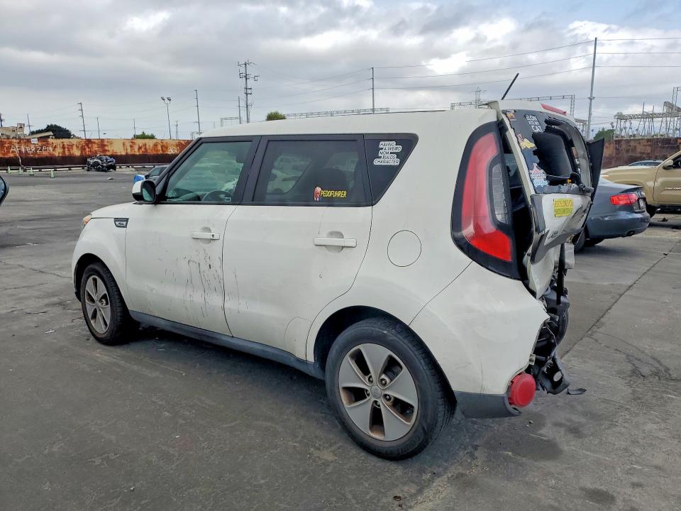 Photo 2 from auction – 2015 KIA SOUL with VIN KNDJN2A21F7137658