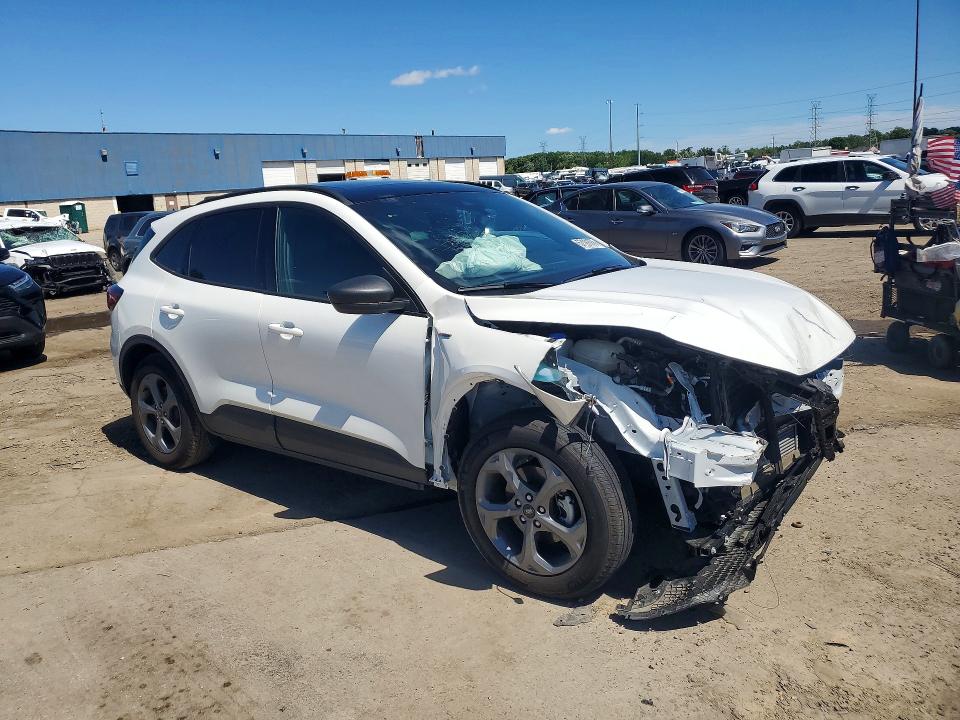 Photo 4 from auction – 2025 FORD ESCAPE with VIN 1FMCU9MN4SUB61700