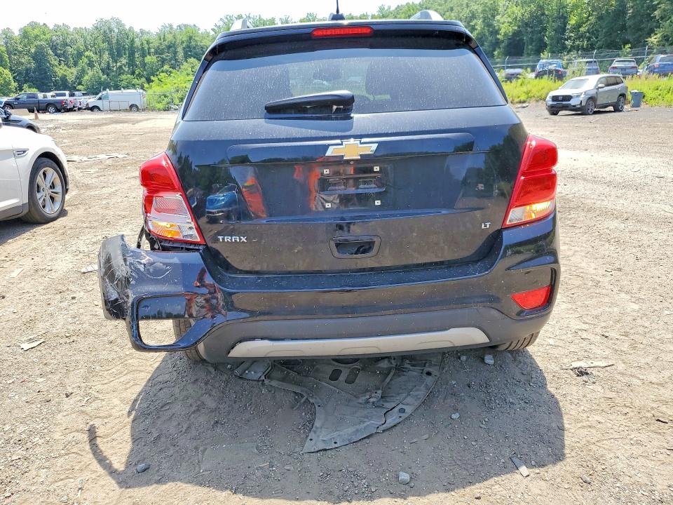 Photo 6 from auction – 2020 CHEVROLET TRAX with VIN 3GNCJLSB7LL182336