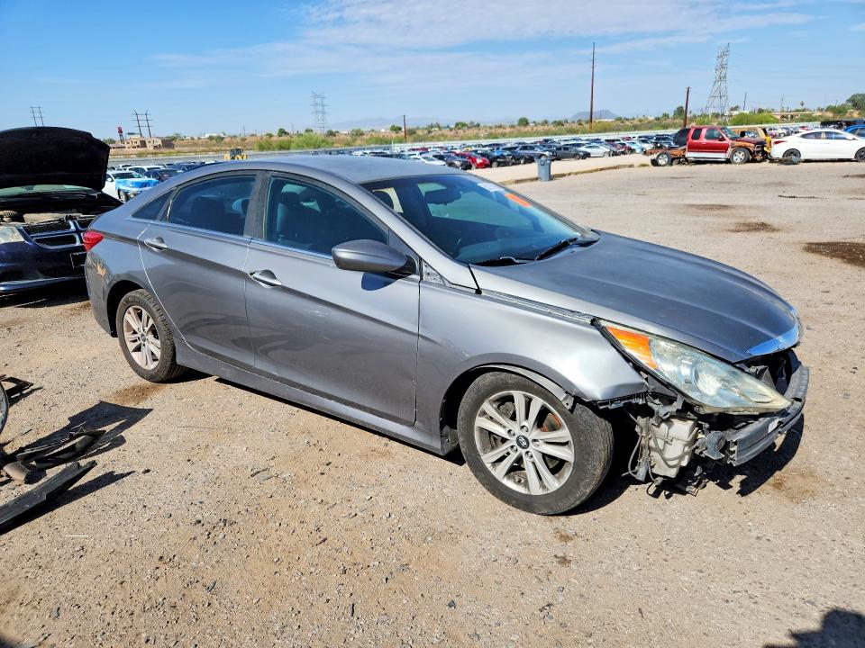Photo 4 from auction – 2014 HYUNDAI SONATA with VIN 5NPEB4AC9EH831278