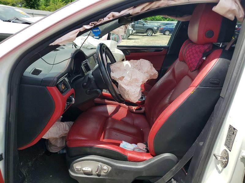 Photo 7 from auction – 2018 PORSCHE MACAN with VIN WP1AA2A54JLB24357