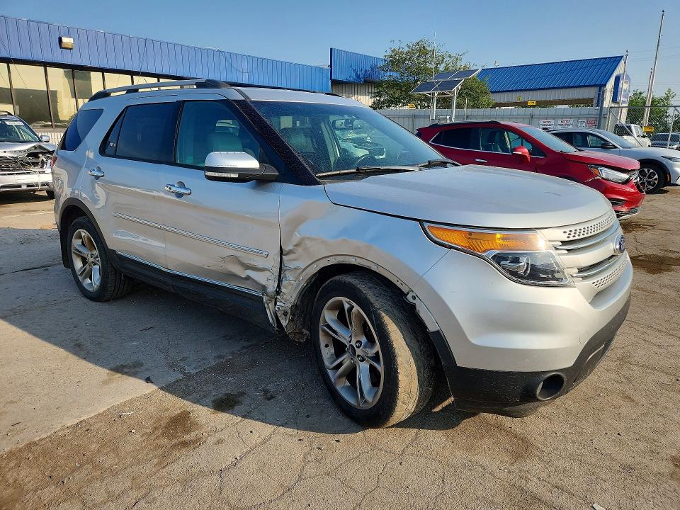 Photo 4 from auction – 2014 FORD EXPLORER with VIN 1FM5K7F89EGA07464