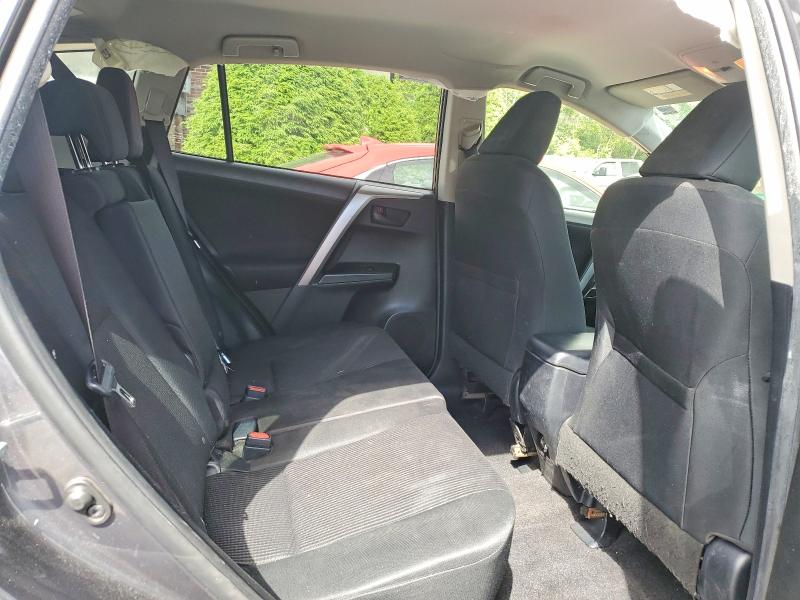 Photo 11 from auction – 2016 TOYOTA RAV4 with VIN JTMBFREV1GJ071437