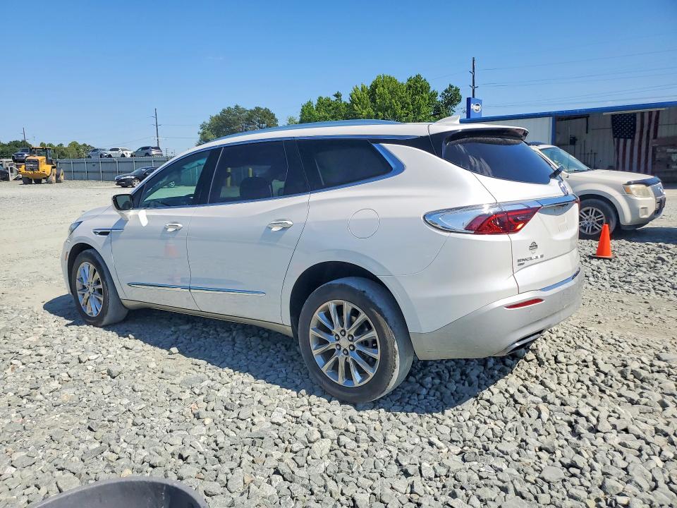 Photo 2 from auction – 2023 BUICK ENCLAVE with VIN 5GAEVBKW1PJ189137