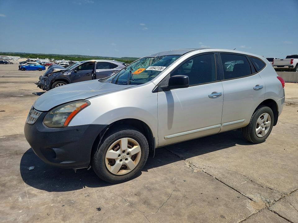 NISSAN ROGUE SELECT 2015 with VIN JN8AS5MT4FW659211 - Photo from auction
