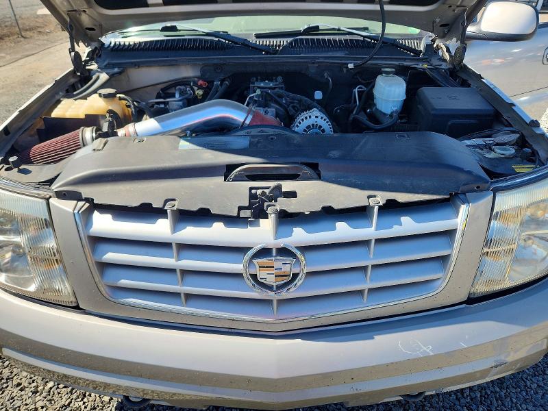 Photo 12 from auction – 2004 CADILLAC ESCALADE with VIN 1GYEK63N64R228347