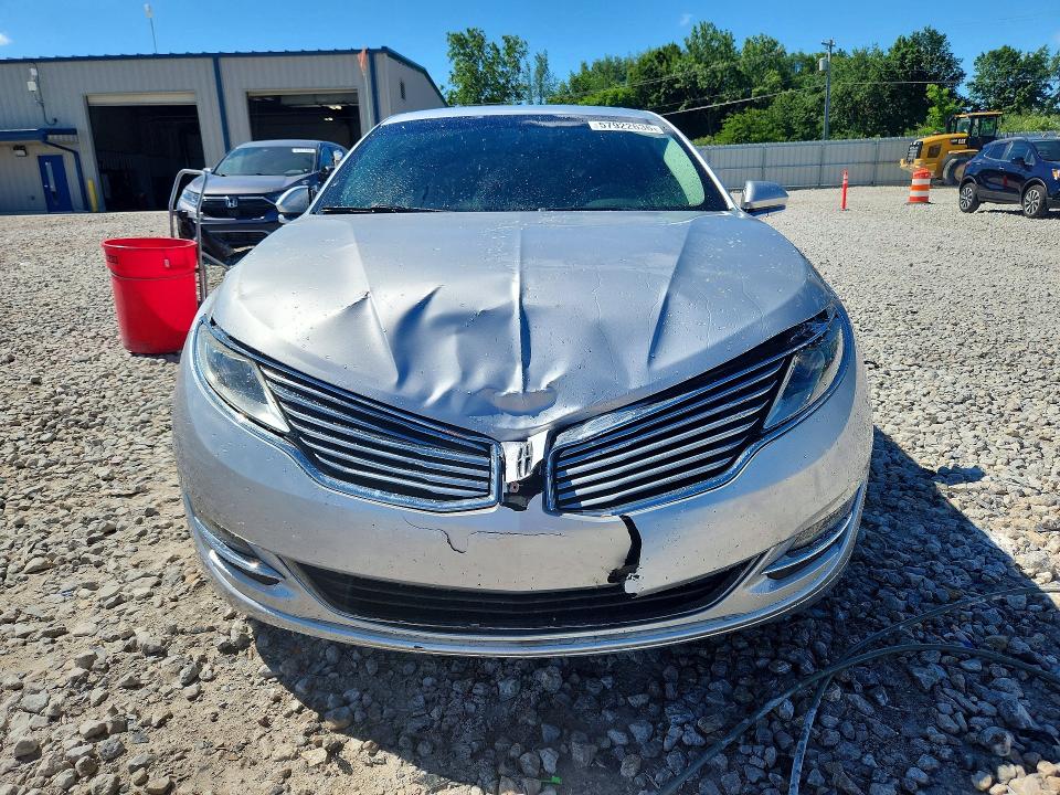 Photo 5 from auction – 2014 LINCOLN MKZ with VIN 3LN6L2J99ER826777