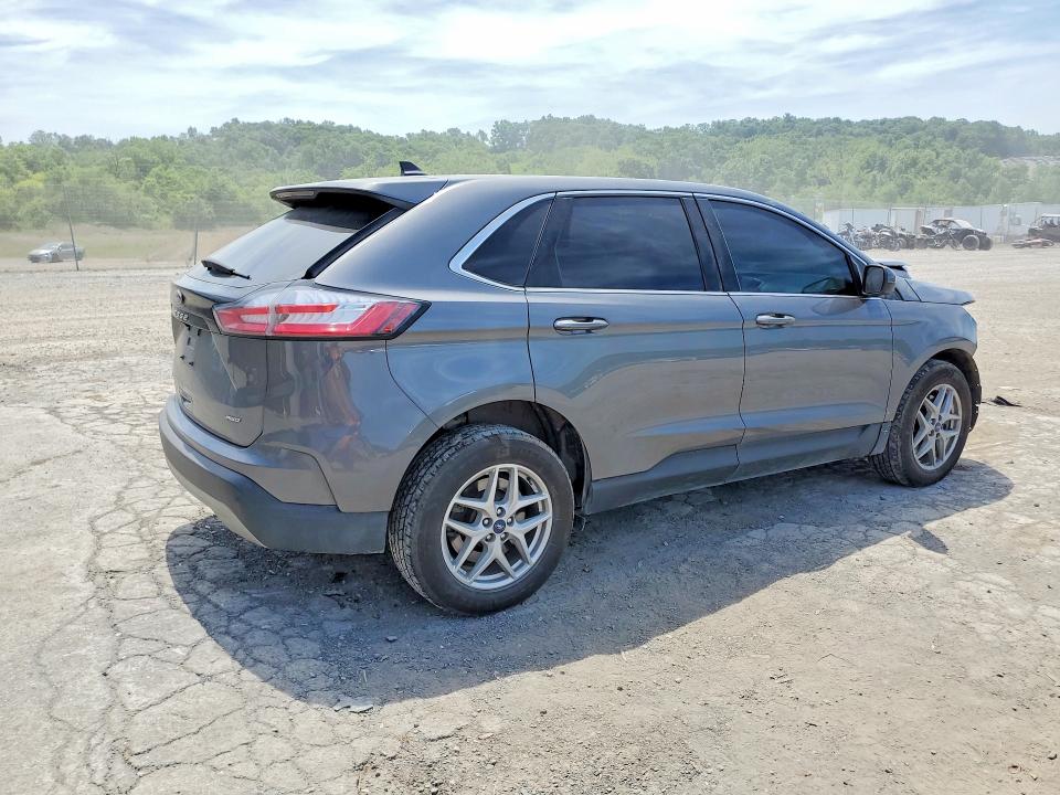 Photo 3 from auction – 2021 FORD EDGE with VIN 2FMPK4J94MBA22712