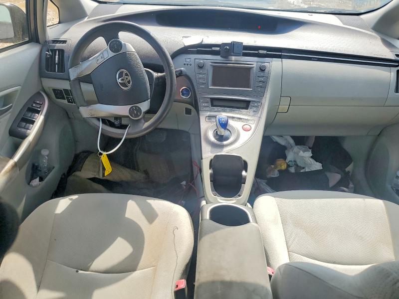 Photo 8 from auction – 2013 TOYOTA PRIUS with VIN JTDKN3DU3D5629320