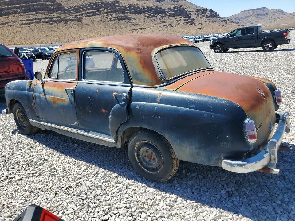 Photo 2 from auction – 1959 MERCURY 190E 2.3 with VIN 9509988