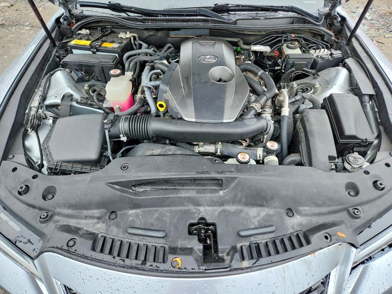 Photo 11 from auction – 2022 LEXUS IS with VIN JTHAA1D29N5118141