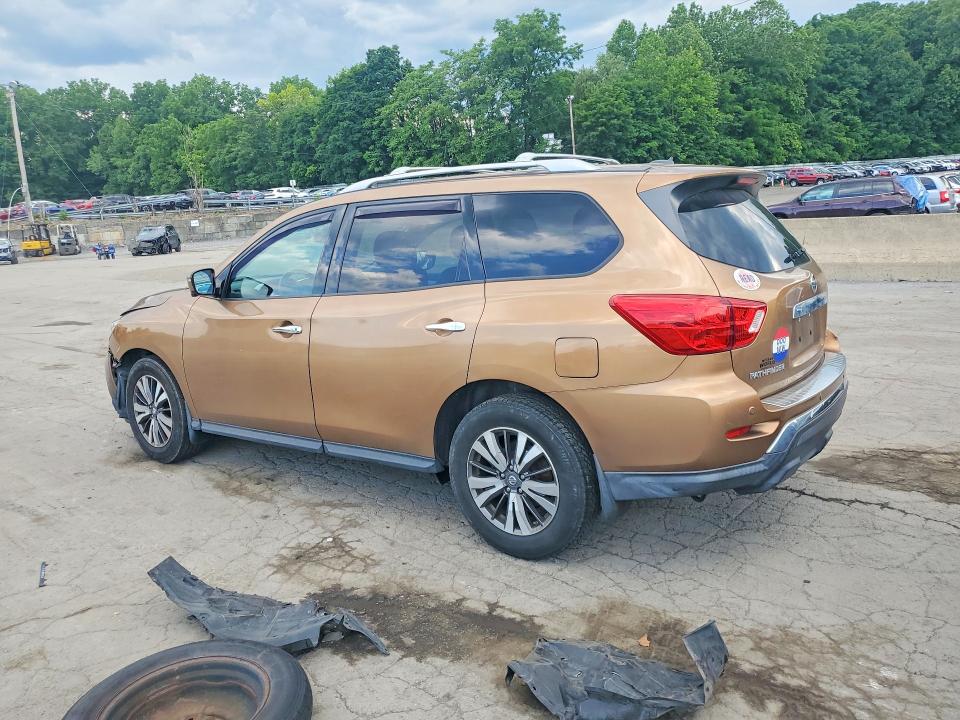 Photo 2 from auction – 2017 NISSAN PATHFINDER with VIN 5N1DR2MM0HC605979