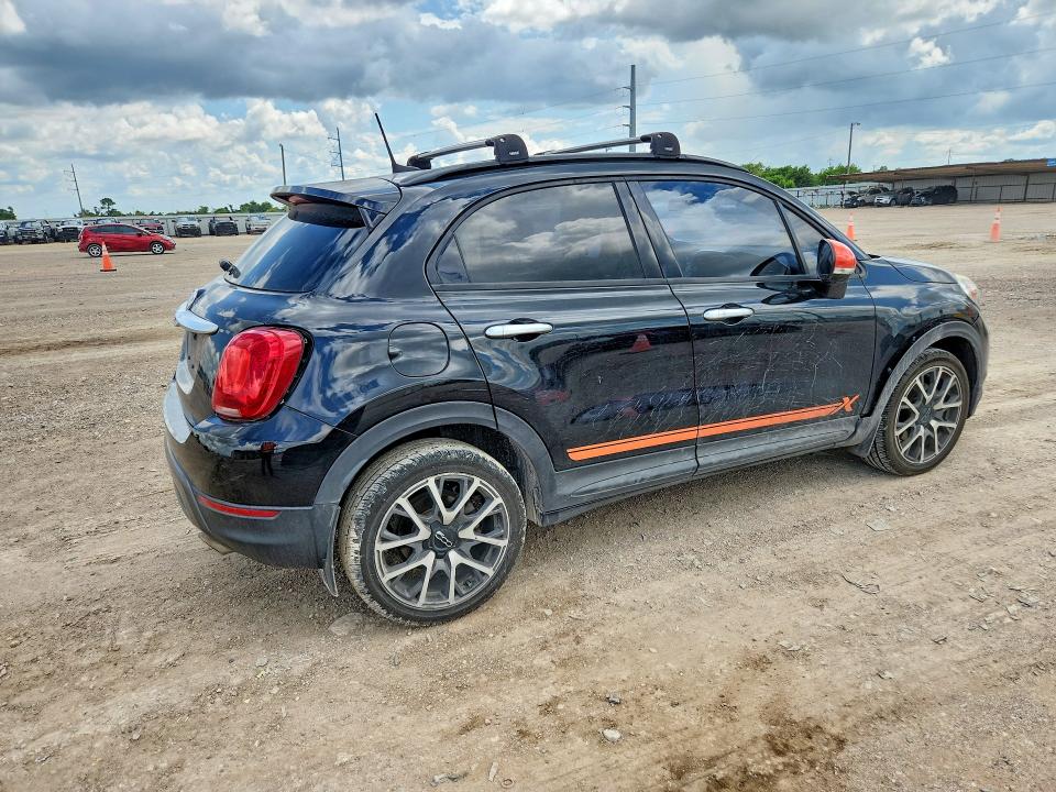 Photo 3 from auction – 2018 FIAT 500X with VIN ZFBCFXCB8JP707442
