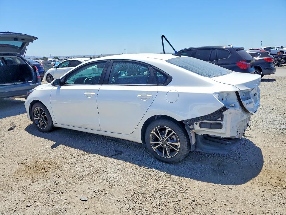 Photo 2 from auction – 2024 KIA FORTE with VIN 3KPF24AD3RE799449
