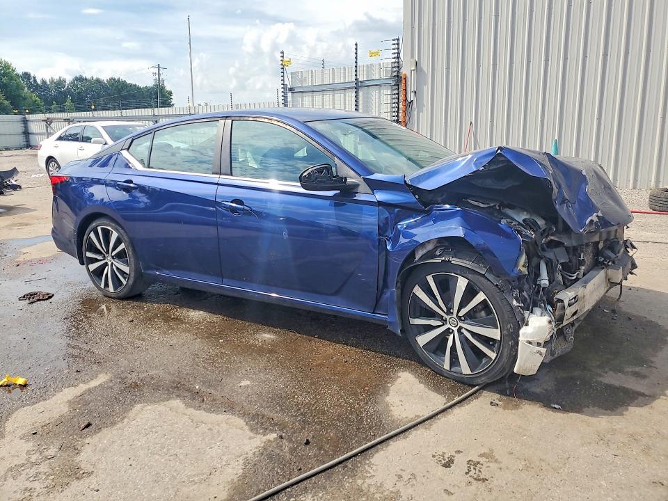 Photo 4 from auction – 2019 NISSAN ALTIMA with VIN 1N4BL4CV0KC186340