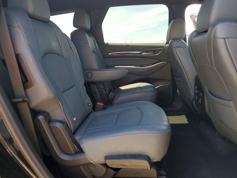 Photo 11 from auction – 2023 BUICK ENCLAVE with VIN 5GAERBKW0PJ108021