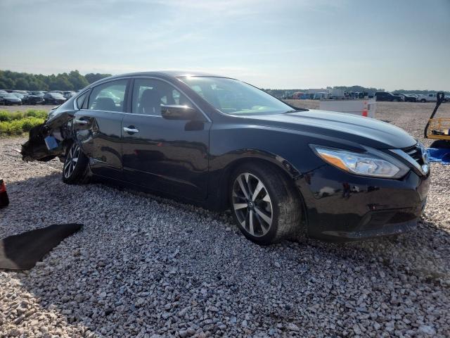 Photo 4 from auction – 2017 NISSAN ALTIMA with VIN 1N4AL3AP8HC471161