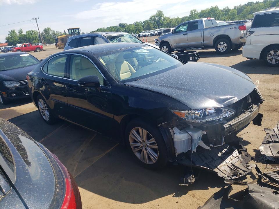 Photo 4 from auction – 2015 LEXUS ES with VIN JTHBK1GGXF2158868