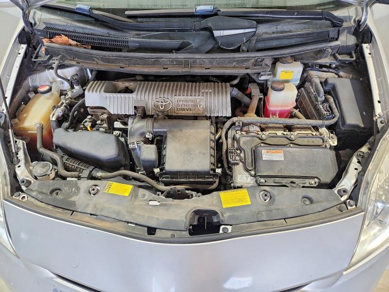 Photo 11 from auction – 2015 TOYOTA PRIUS with VIN JTDKN3DU7F0398275