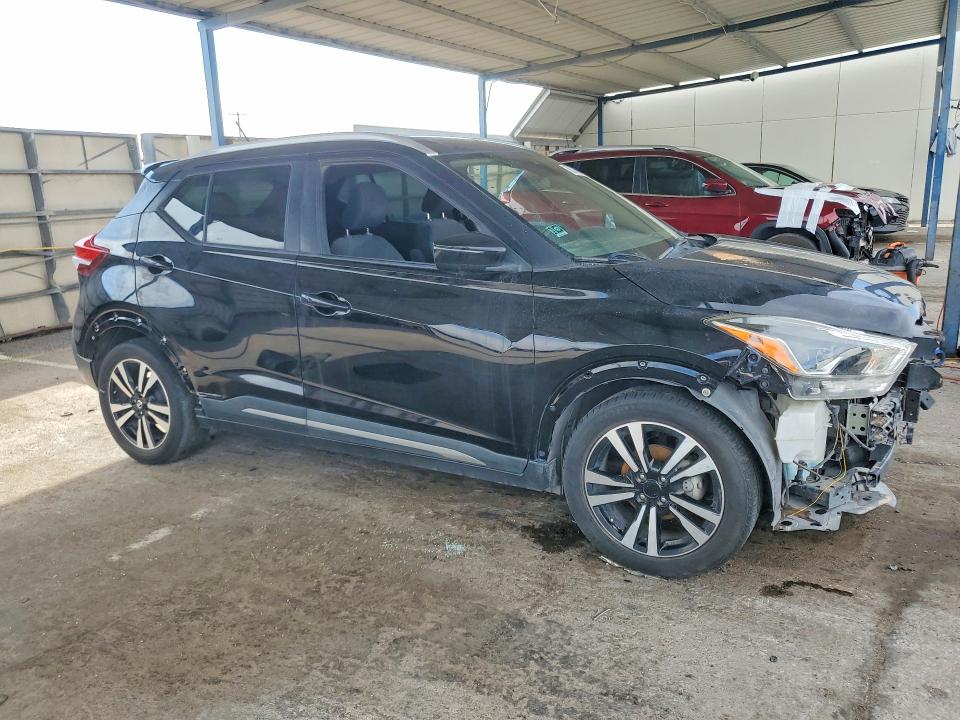 Photo 4 from auction – 2020 NISSAN KICKS with VIN 3N1CP5DV1LL477154