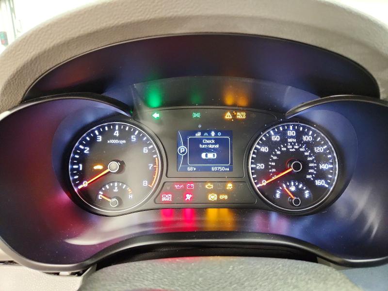 Photo 9 from auction – 2018 KIA OPTIMA with VIN 5XXGU4L30JG246076