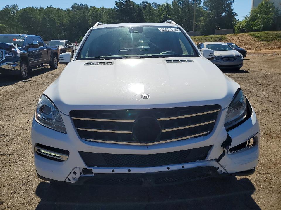 Photo 5 from auction – 2015 MERCEDES-BENZ ML with VIN 4JGDA5JB8FA613834