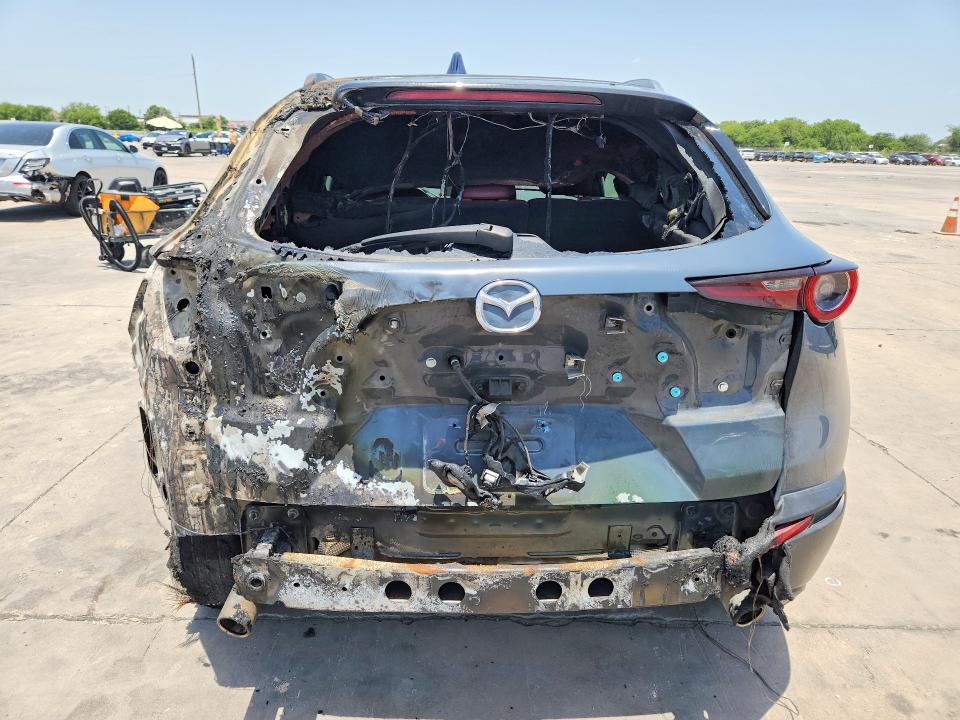 Photo 6 from auction – 2022 MAZDA CX-30 with VIN 3MVDMBCL2NM423351