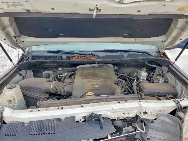 Photo 11 from auction – 2016 TOYOTA TUNDRA with VIN 5TFEM5F18GX103871
