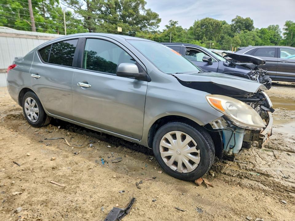 Photo 4 from auction – 2013 NISSAN VERSA with VIN 3N1CN7AP0DL883757